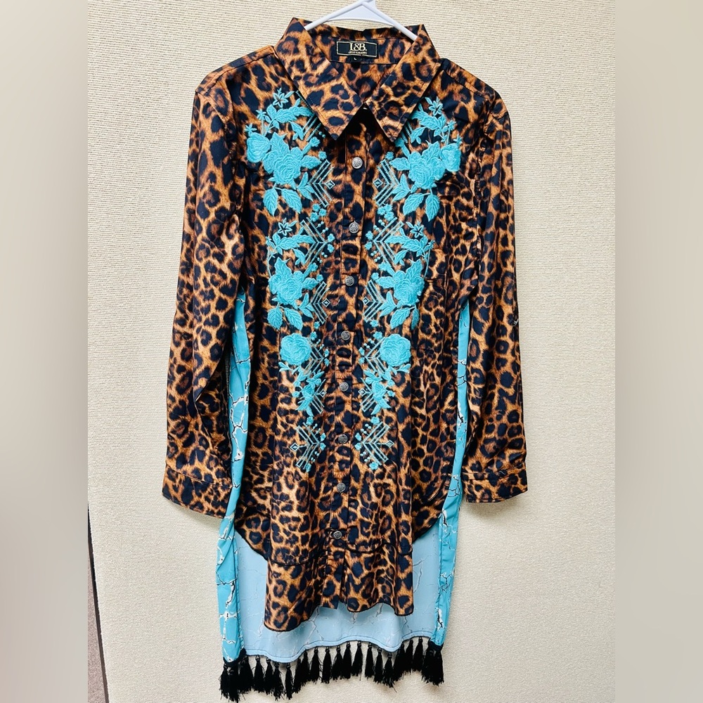 NWOT L&B Lucky and Blessed Leopard and Turquoise Duster